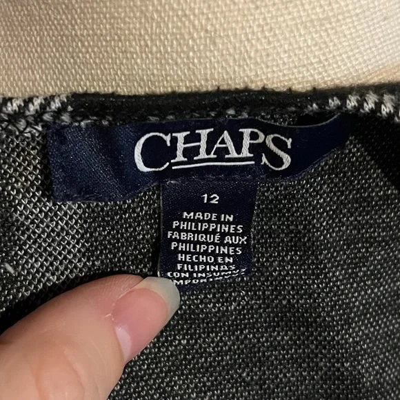 Chaps Plaid Long Sleeve Dress in Great Condition - Picture 6 of 7